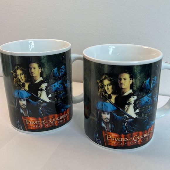 Pirates of the Caribbean Mugs - set of two - Picture 2 of 4